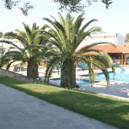 Iris Hotel