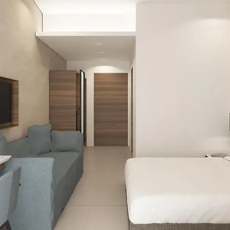 Iris Hotel