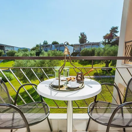 Iris Hotel Siviri