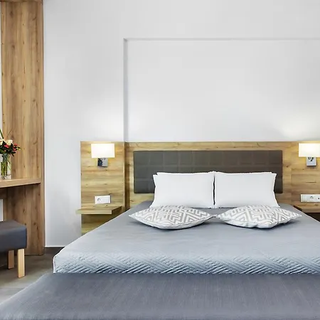 Hotel Iris 3*