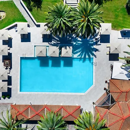 Hotel Iris Siviri