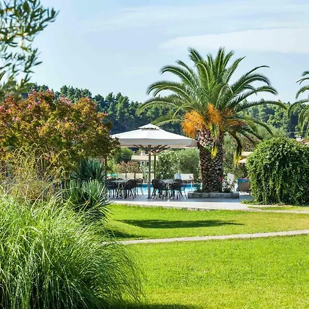 酒店 Iris 希维利