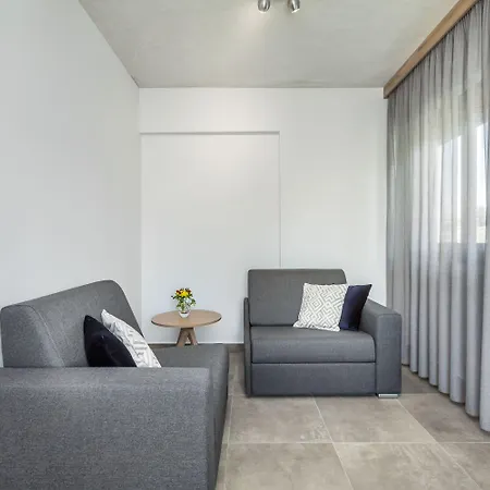 فندق Iris سيفيري